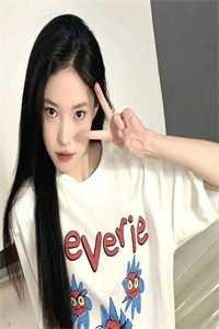 女主叫赵雅晴的小说